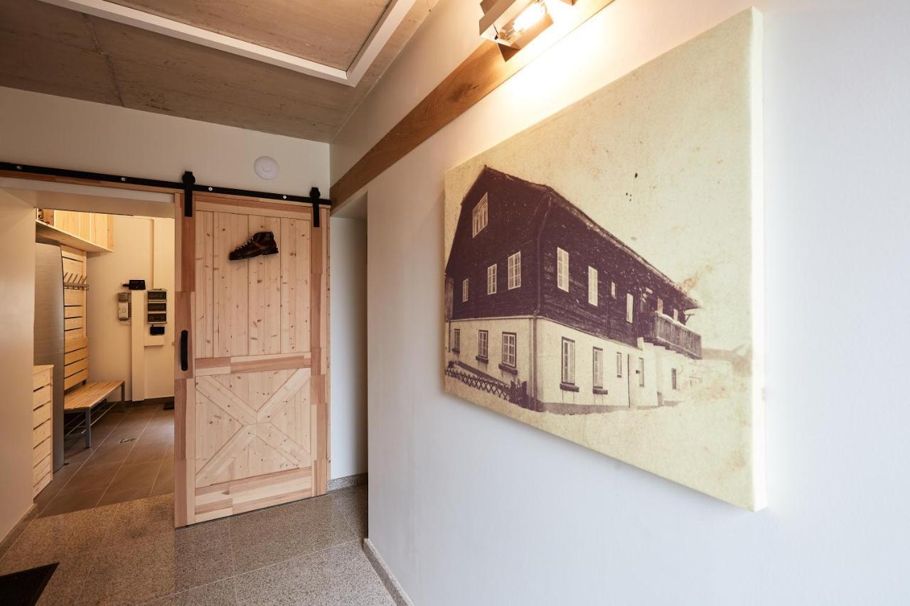 Hs - Rockhaus Aparthotel พรุกแกร์น ภายนอก รูปภาพ